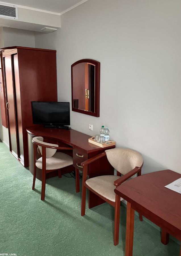 Hotel Lival Gdansk Bagian luar foto
